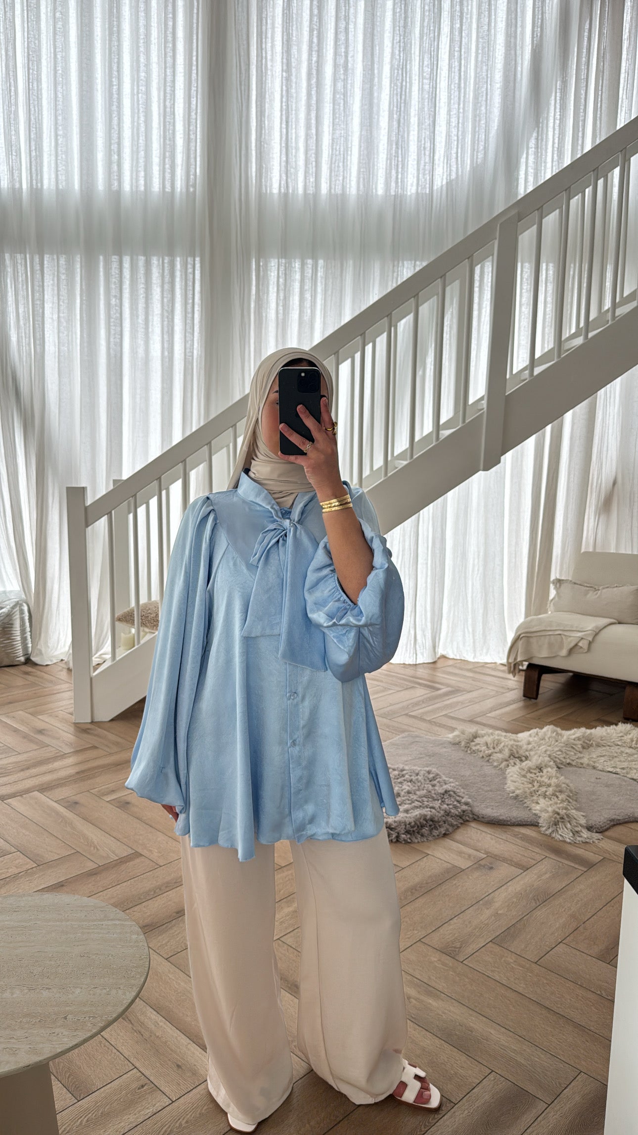 SATIN STRIK BLOUSE LIGHTBLUE
