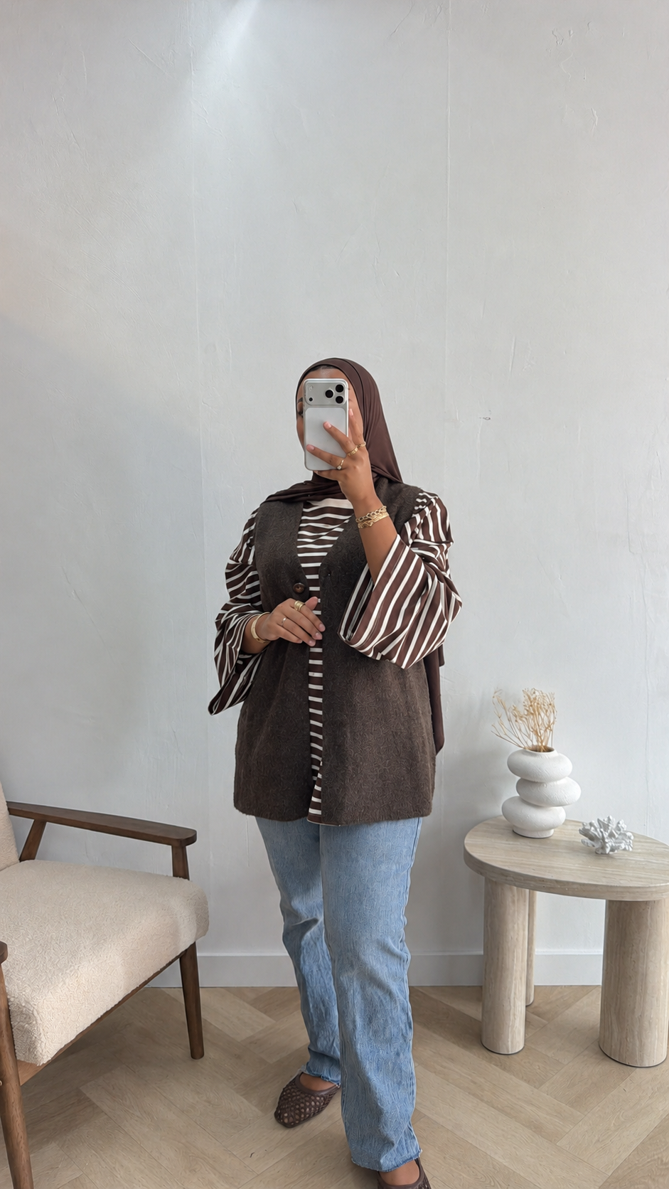 WOLLEN GILET DARKBROWN