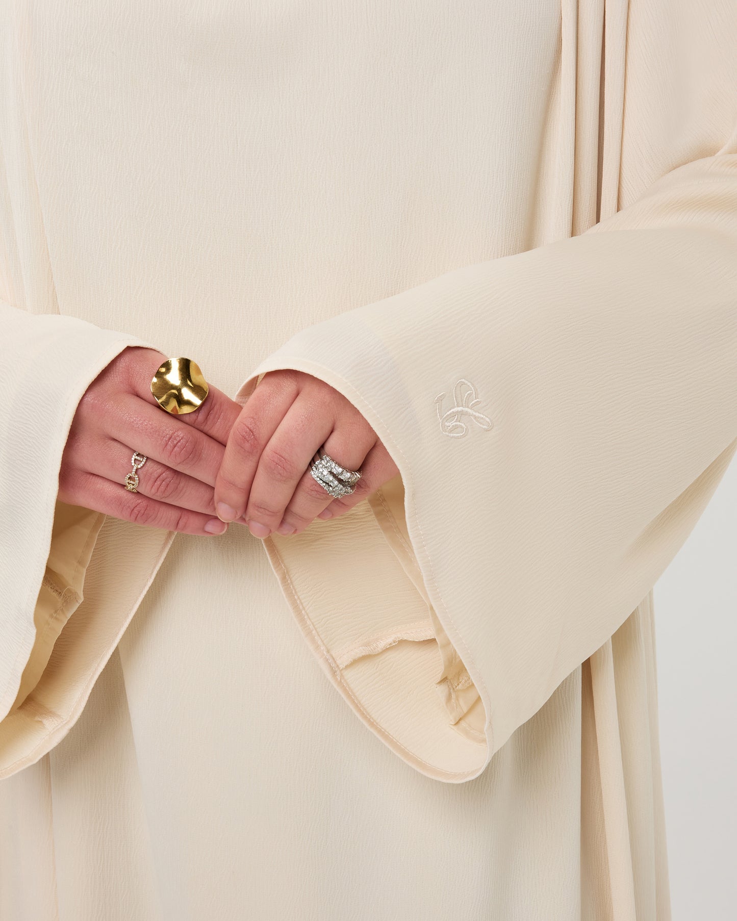 SILKY DRESS CREAMYELLOW