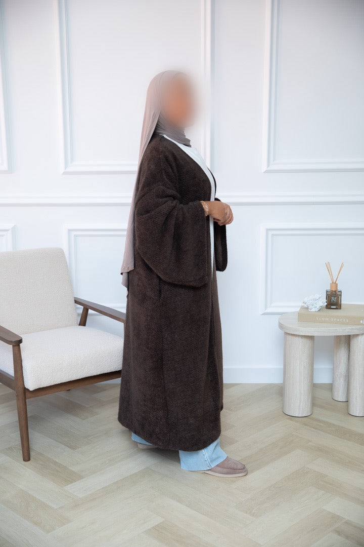OVERSIZED VEST MET WIJDE MOUWEN BRUIN