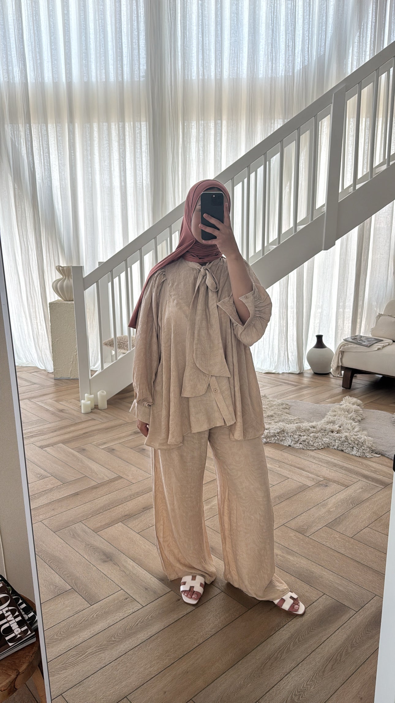TWO PIECE SET DARKBEIGE