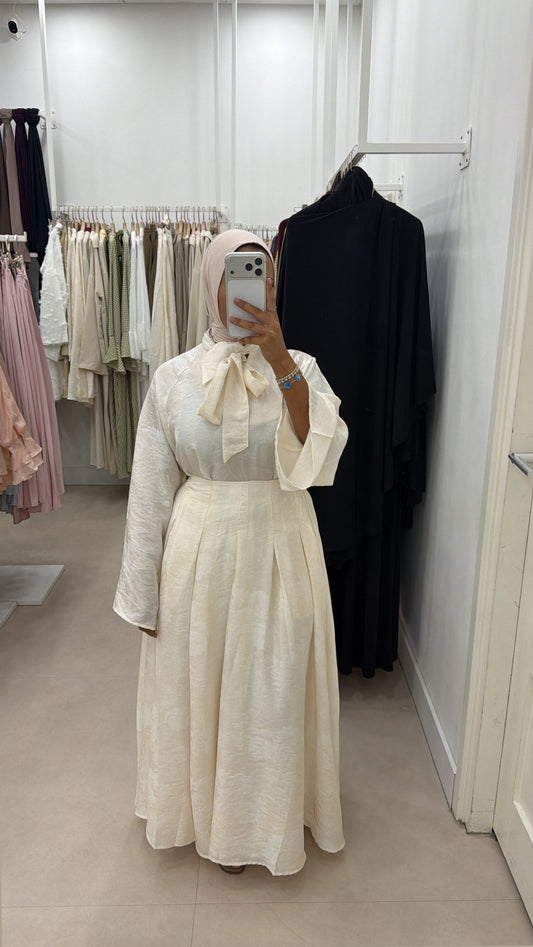 SKIRT SET CREAM