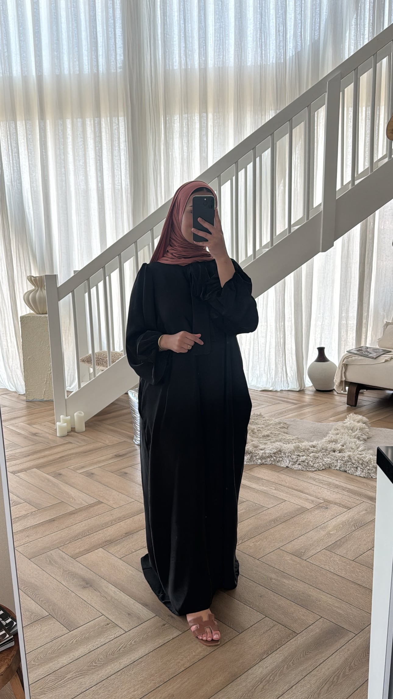 SATIN MAXI DRESS STRIK BLACK