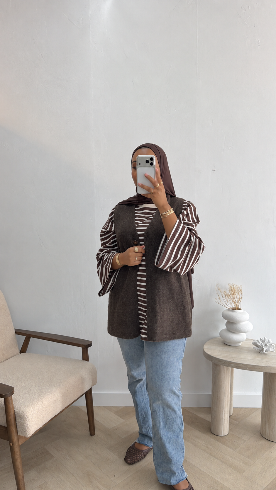 WOLLEN GILET DARKBROWN