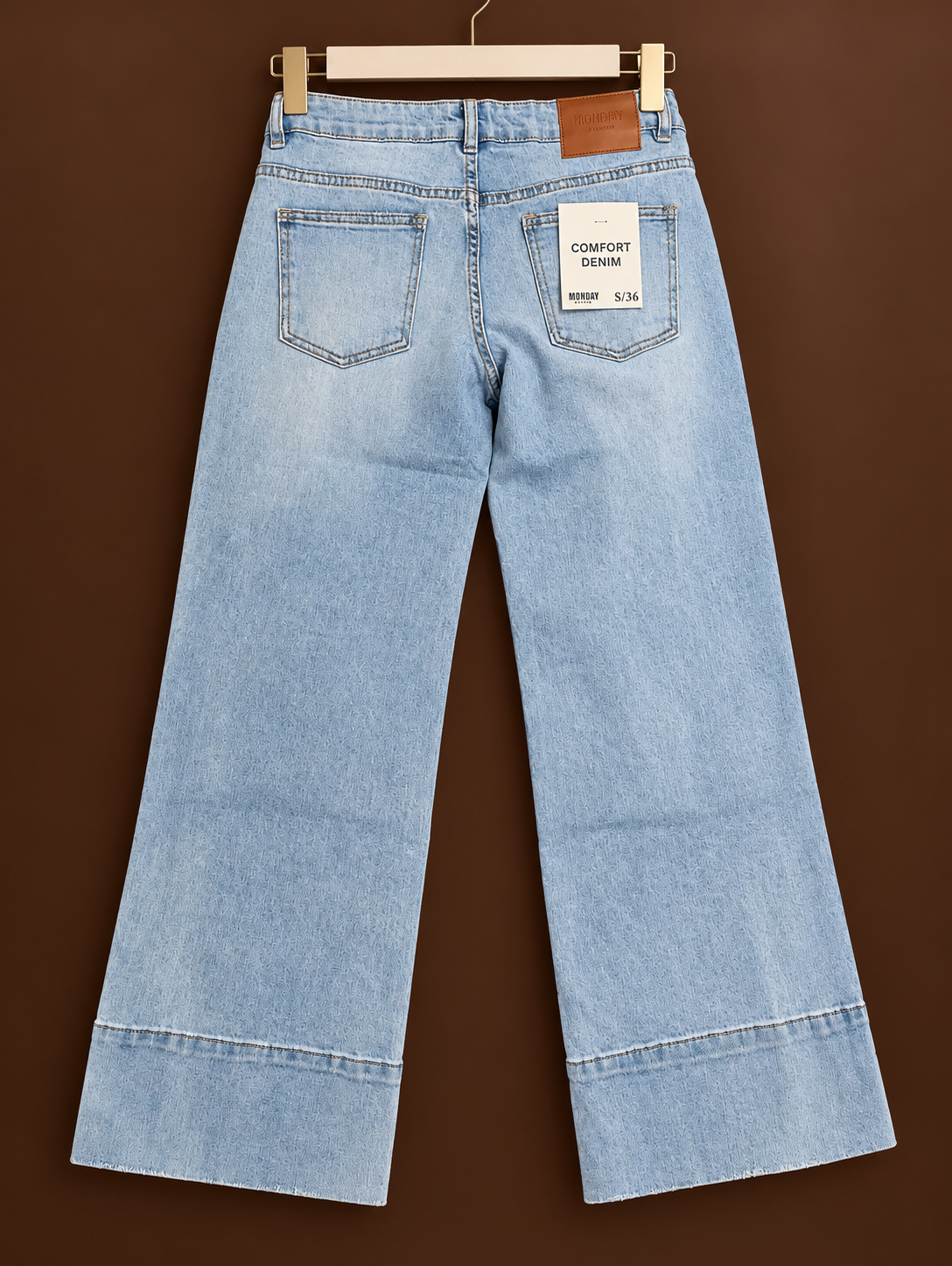 DENIM JEANS