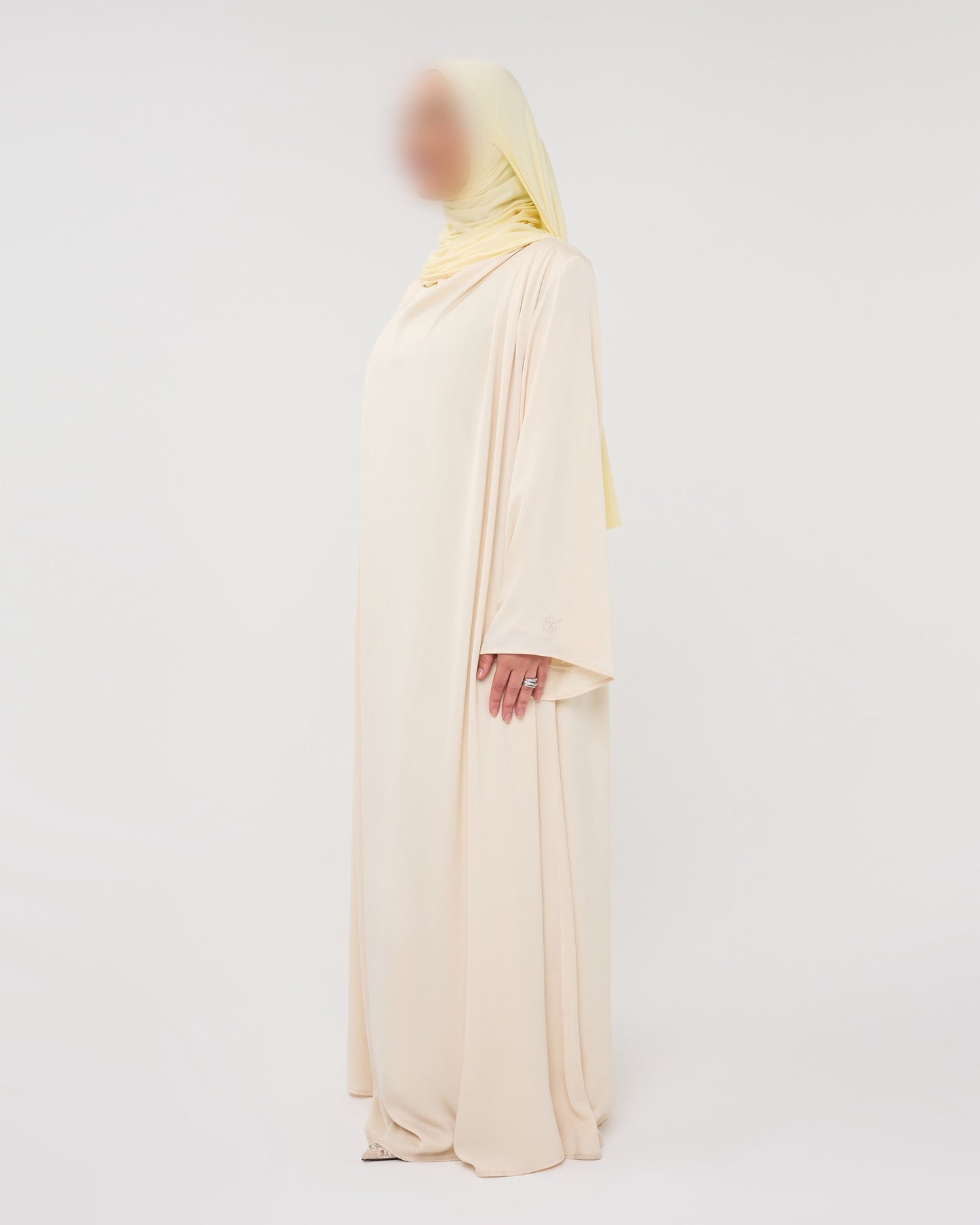 SILKY DRESS CREAMYELLOW