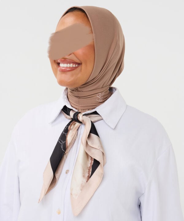 SATIN SILK SCARF BLACKBROWN