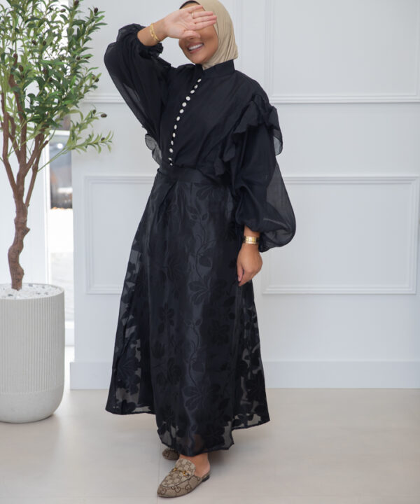 RUFFLE BLOUSE BLACK
