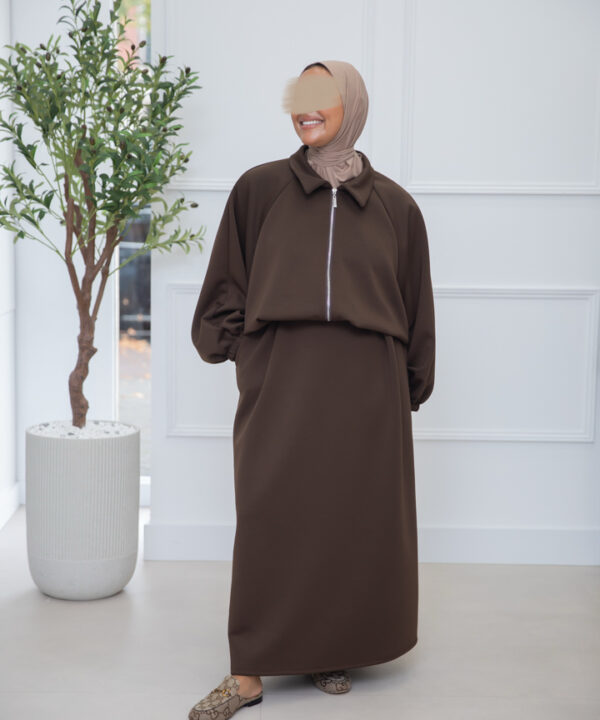 Alternative view of SKIRT SET ZIPPER DARKBROWN