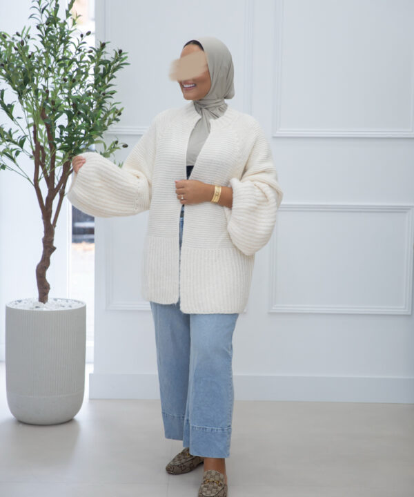 Alternative view of OVERSIZED VEST CREAM