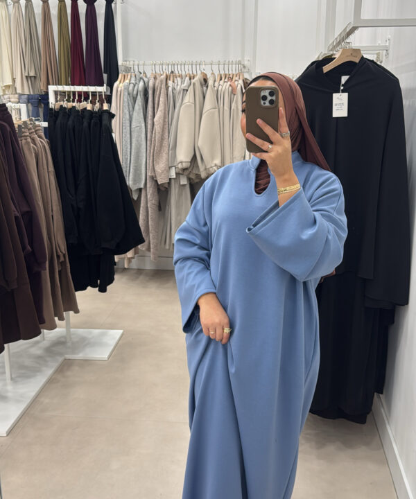 JERSEY DRESS MET KRAAG BLUE