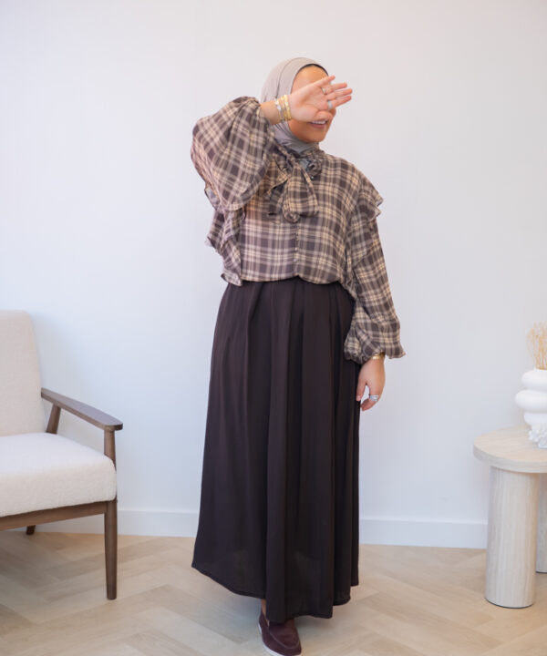 RUFFLE PRINT BLOUSE BROWN