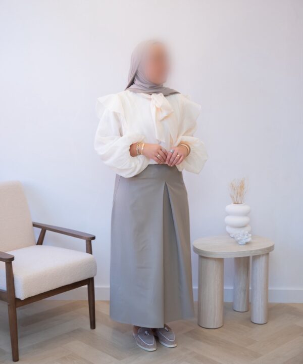 Alternative view of RUFFLE BLOUSE BEIGE