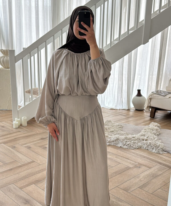 SKIRT SET TAUPE